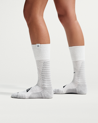 Nike ACG Outdoor Cushioned Crew Socks (1 Pair). Nike.com